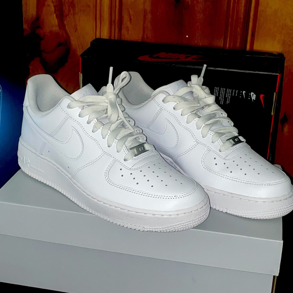 Nike Air Force 1